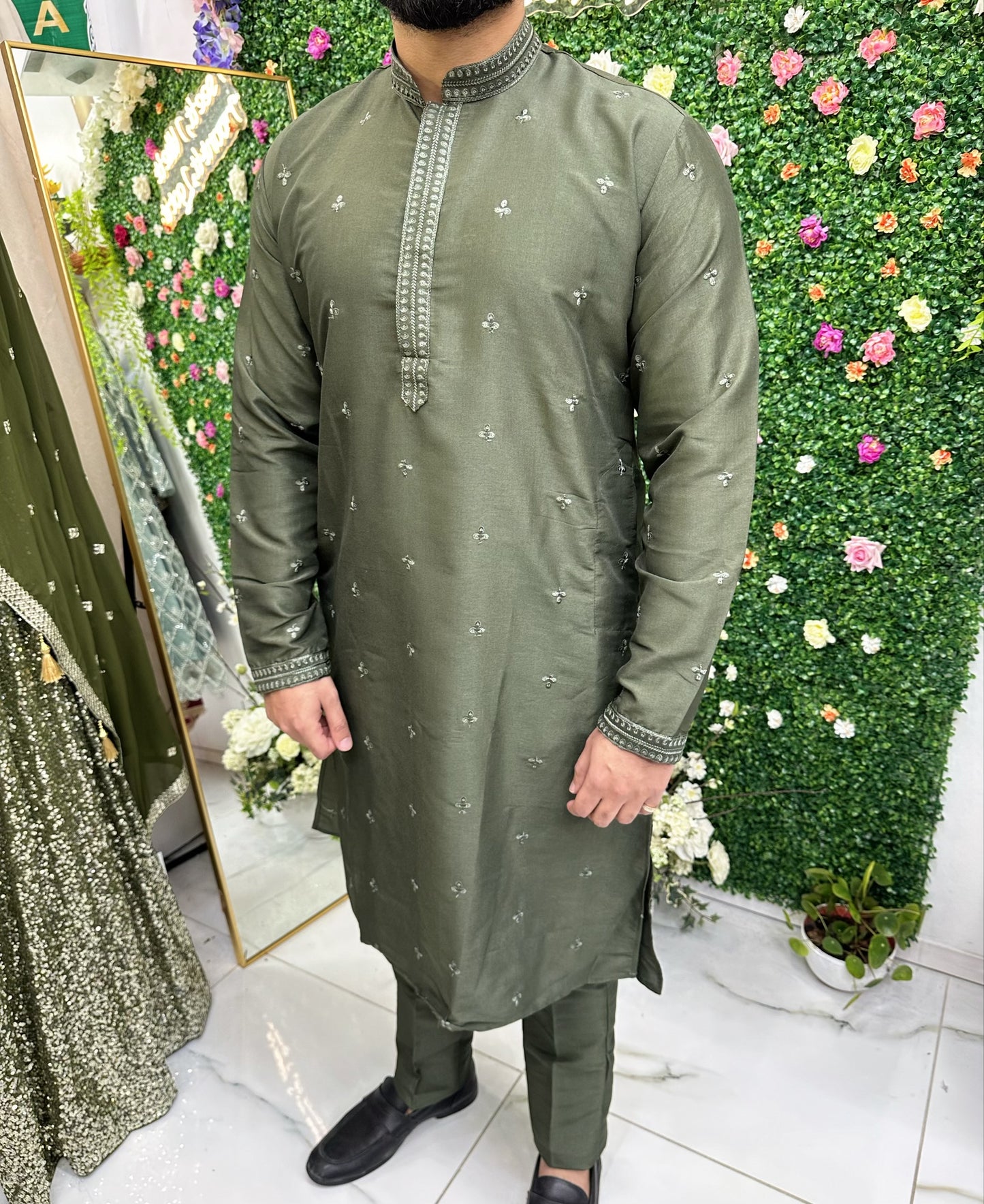 Dark olive green kurta set