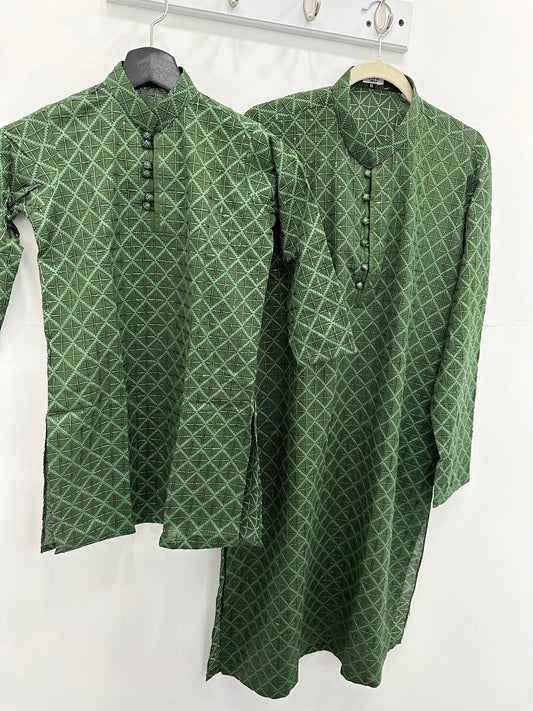 Men emerald green premium kurta ser
