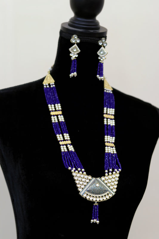 Royal blue beaded necklace set