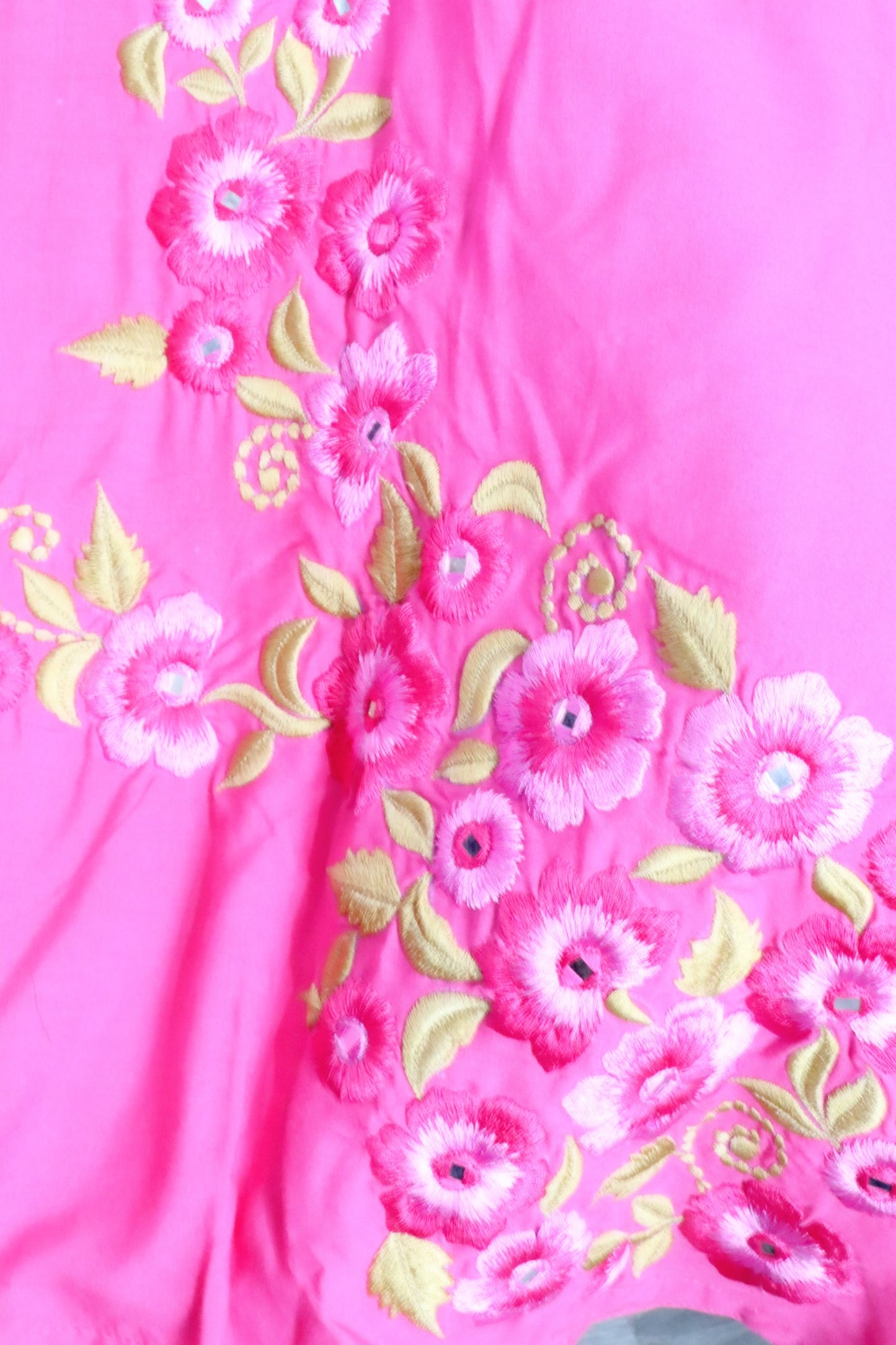 Linen boutique work three piece - Selina Habibti Attire