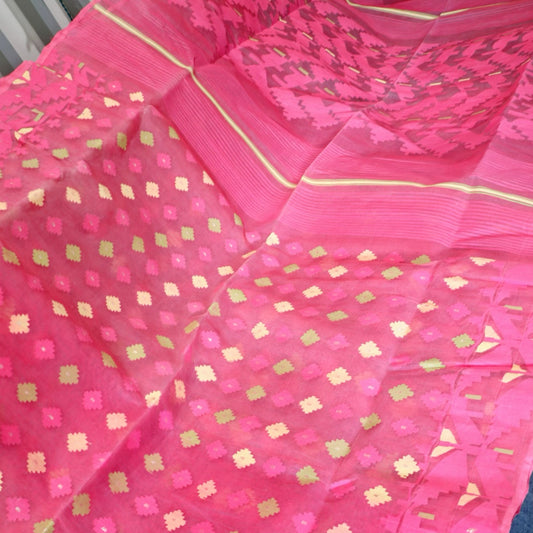 Traditional Dhaka Jamdani Pink Saree