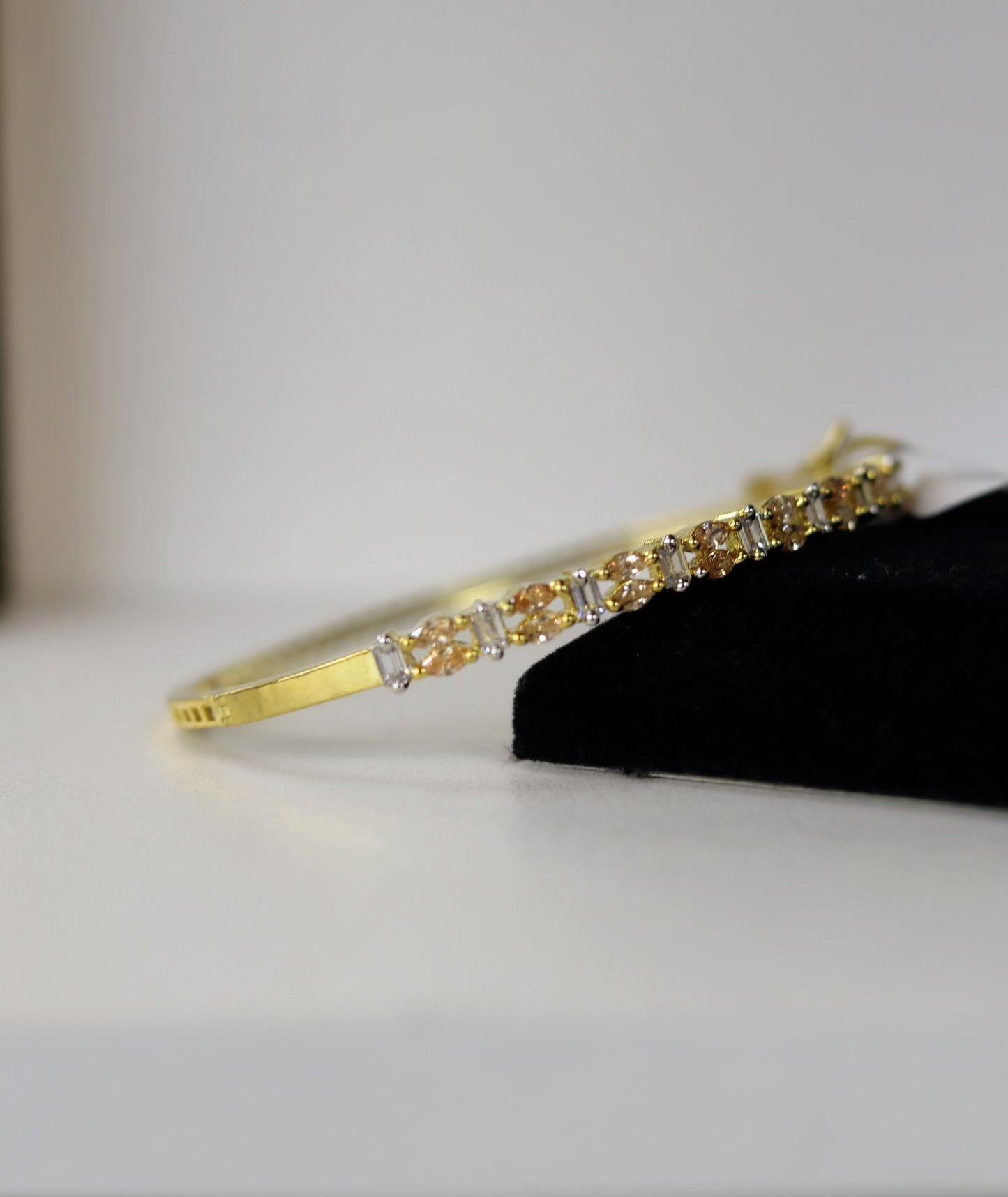 Thin gold tone bracelet