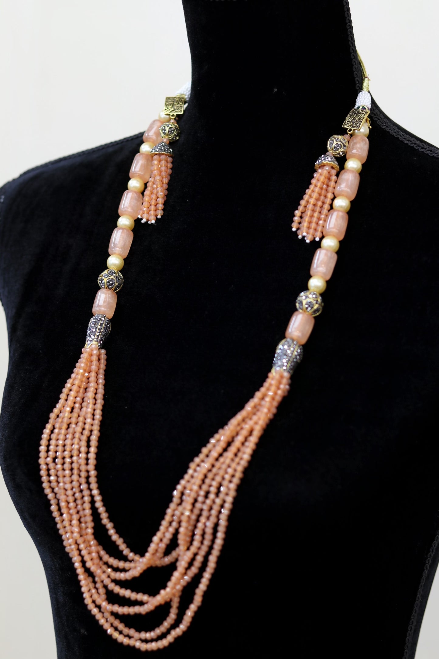 Peach bead long necklace set