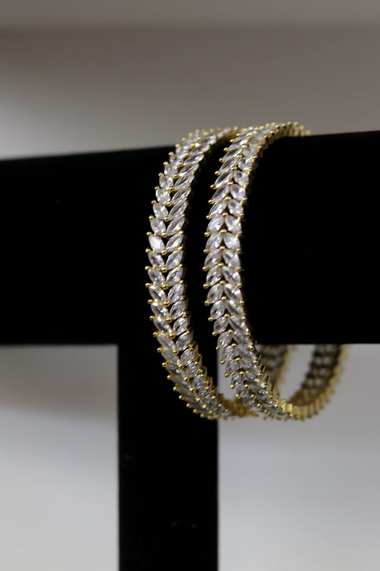 Diamond cut leaf bracelet