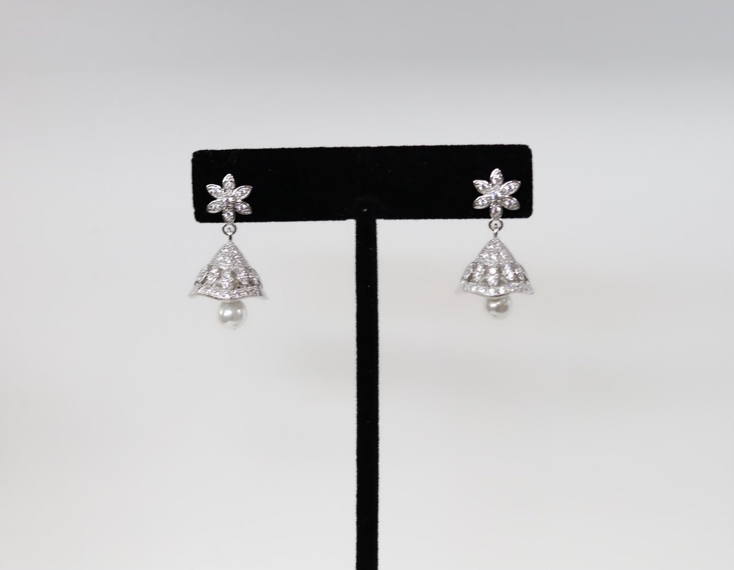 Mini silver jumka