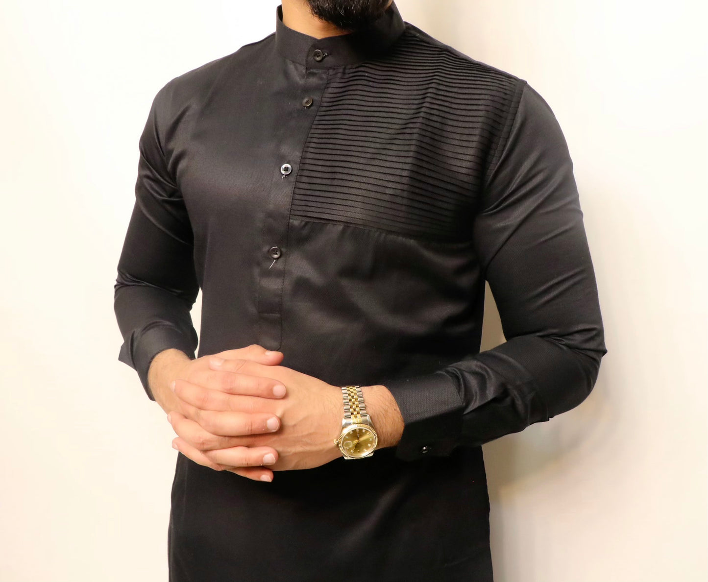 Black kurta with side detailing