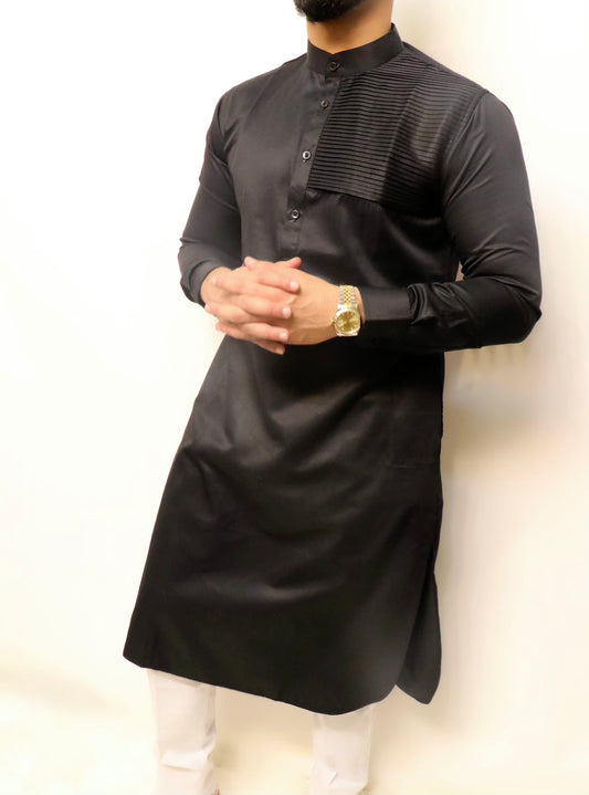 Black kurta with side detailing