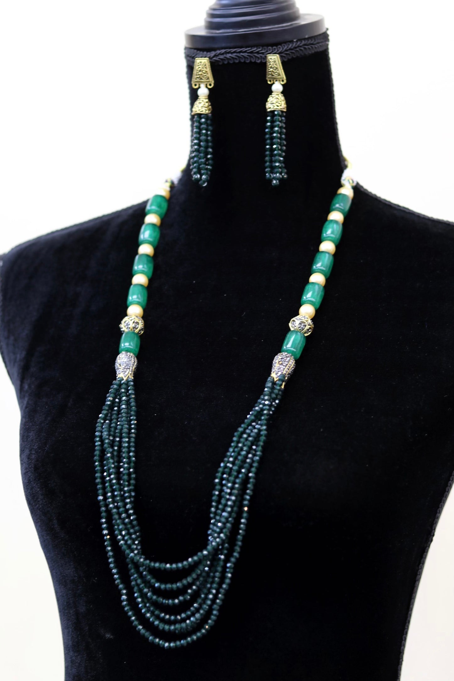 Emerald green long bead necklace set