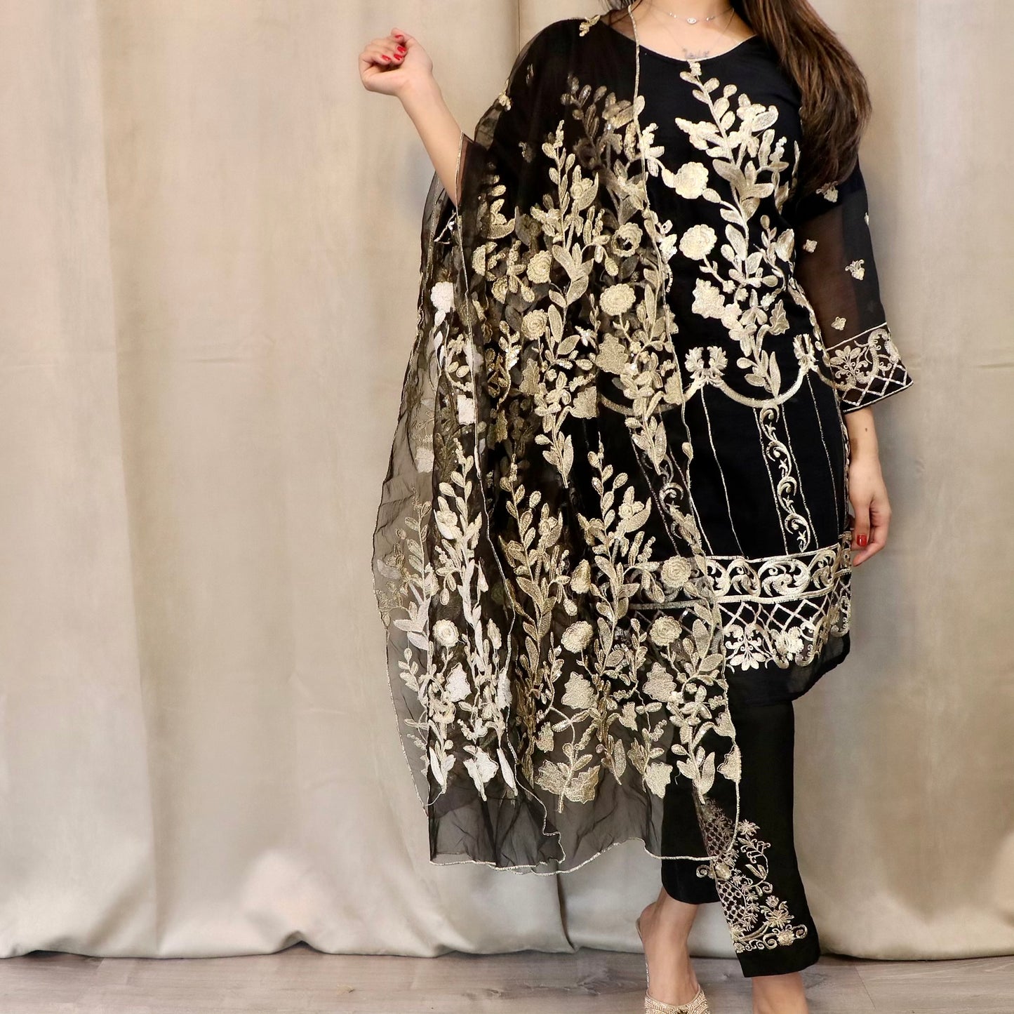 Black and cream fancy wear - Selina Habibti Attire