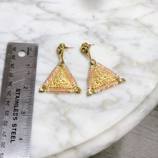 Triangle shaped earring - Selina Habibti Attire