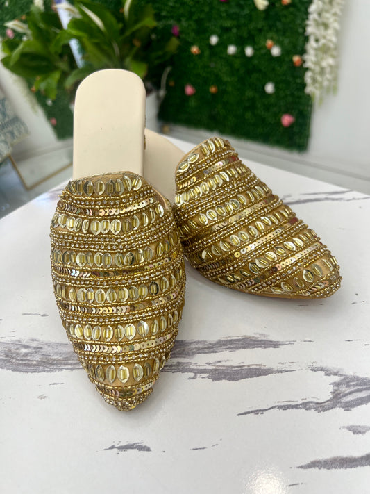 All gold heel