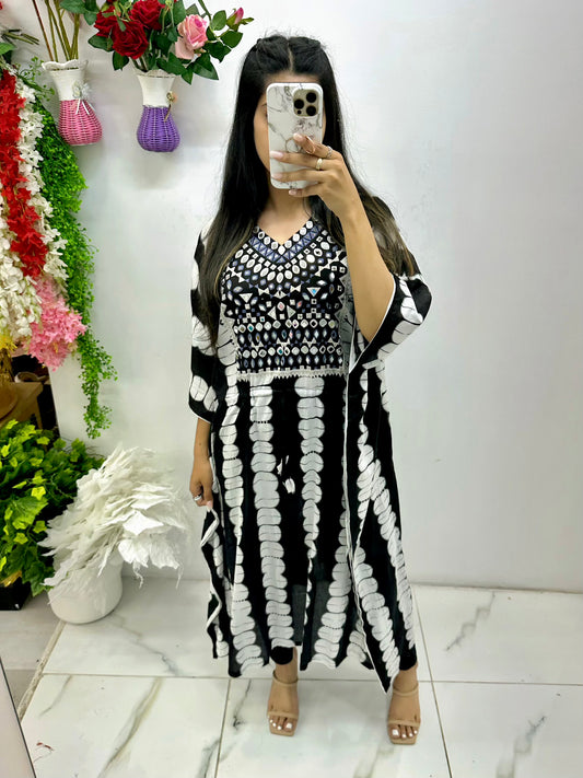 Black and white mirror kaftan