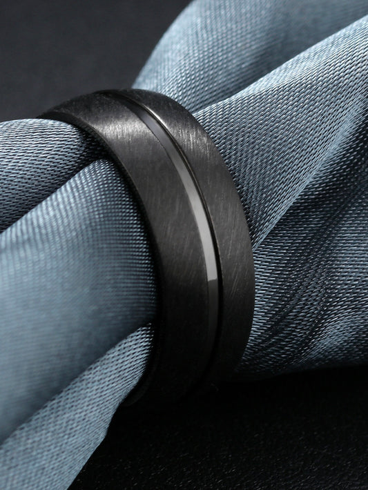 Black ring band for men