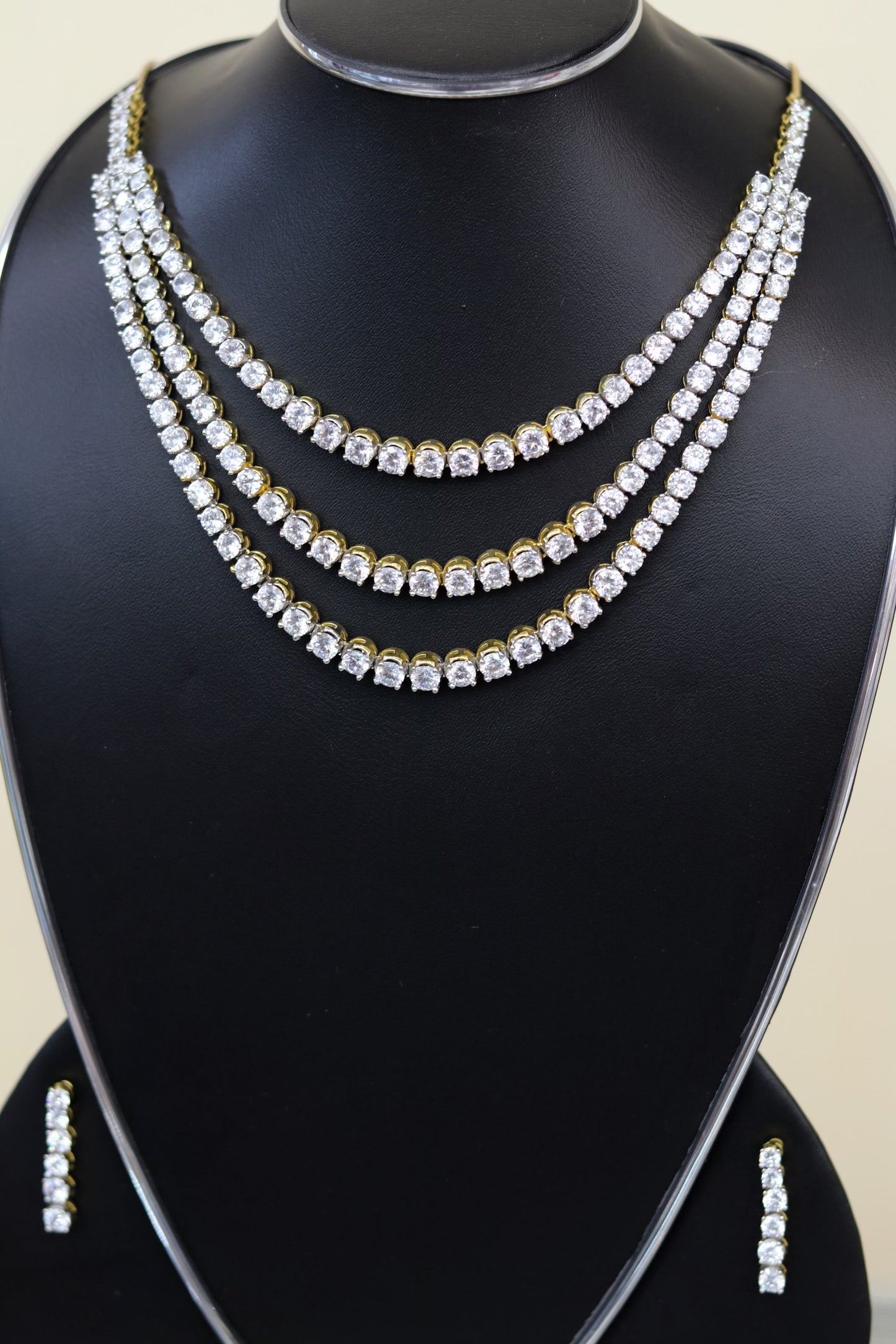 White stone 3 layer plated necklace set