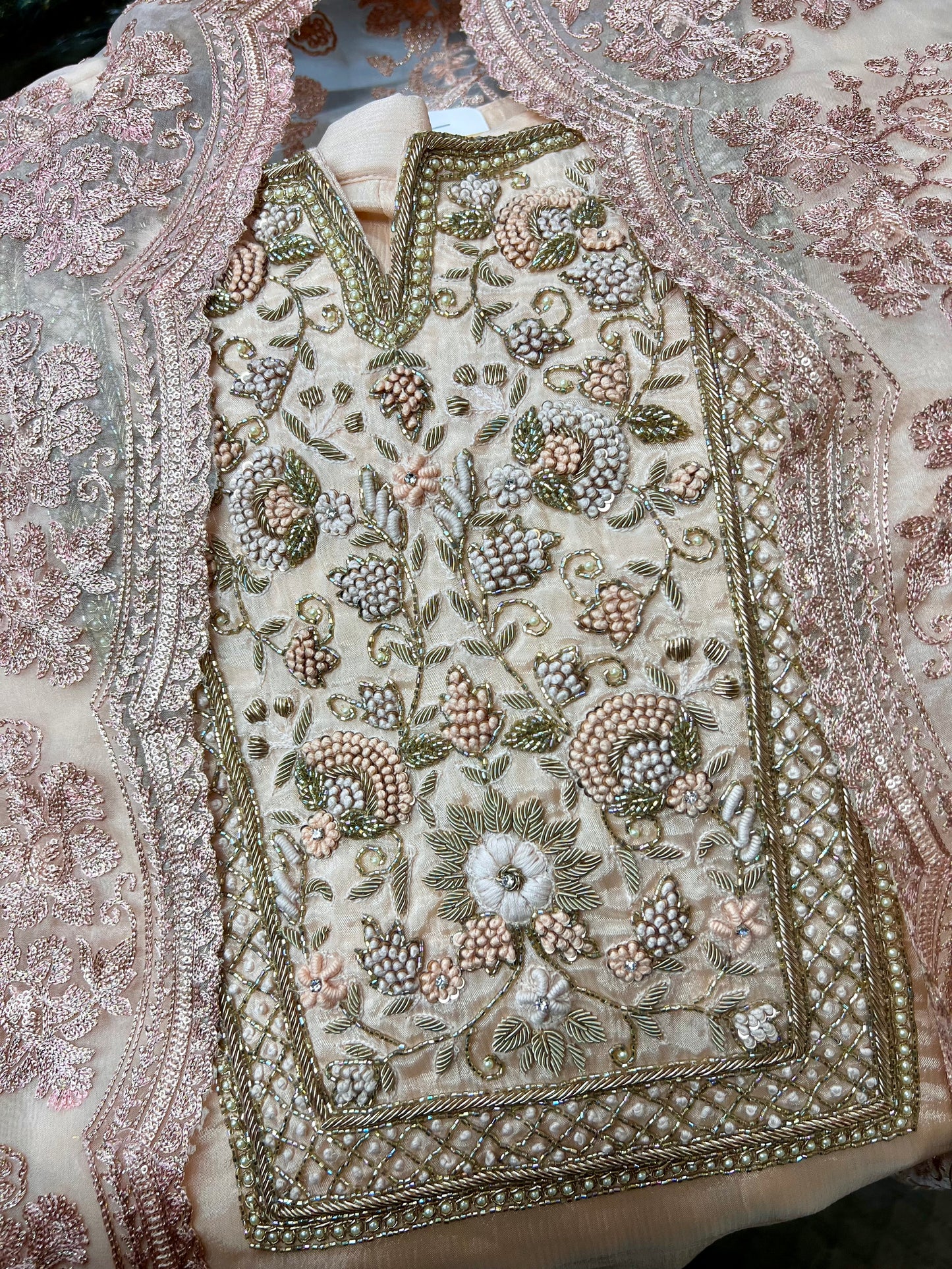 Heavy duppata peach three piece