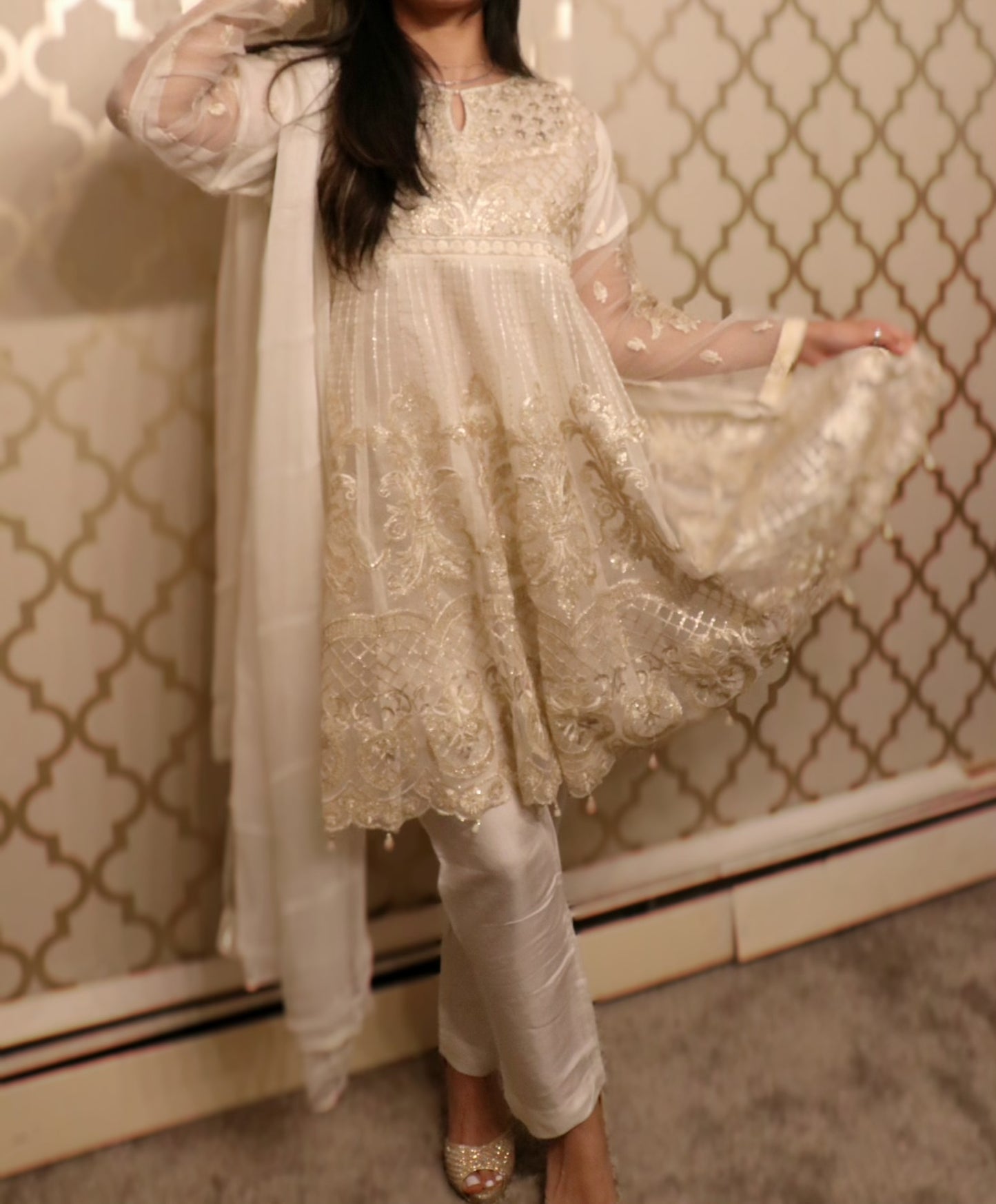 White gold net formal wear suit