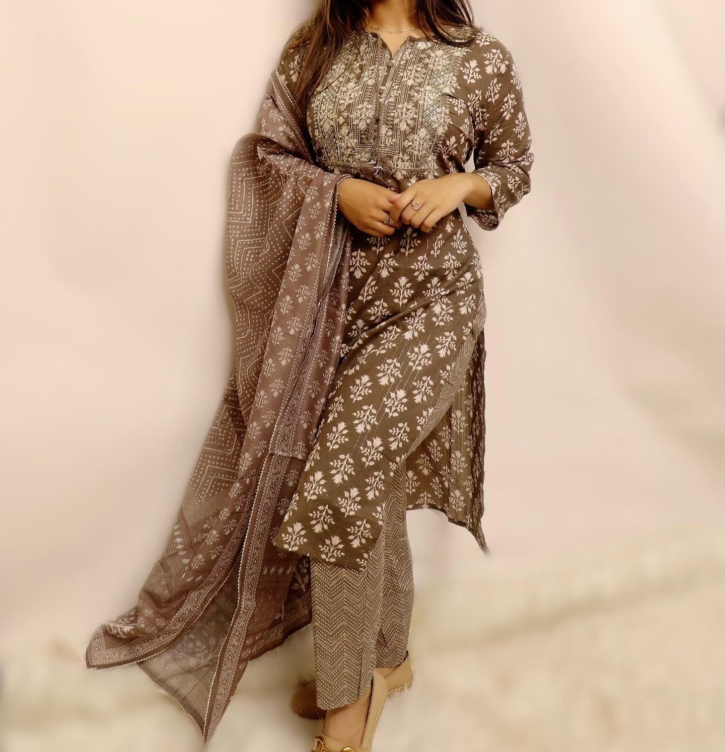 Taupe grey cotton lurex three piece suit