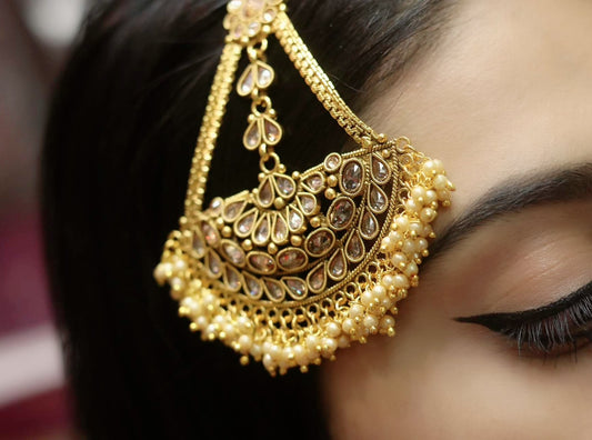 Side head jewelry with detailed pearl - Selina Habibti Attire